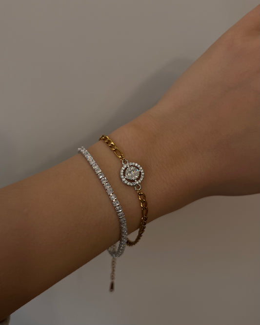 effortless solitaire loop bracelet