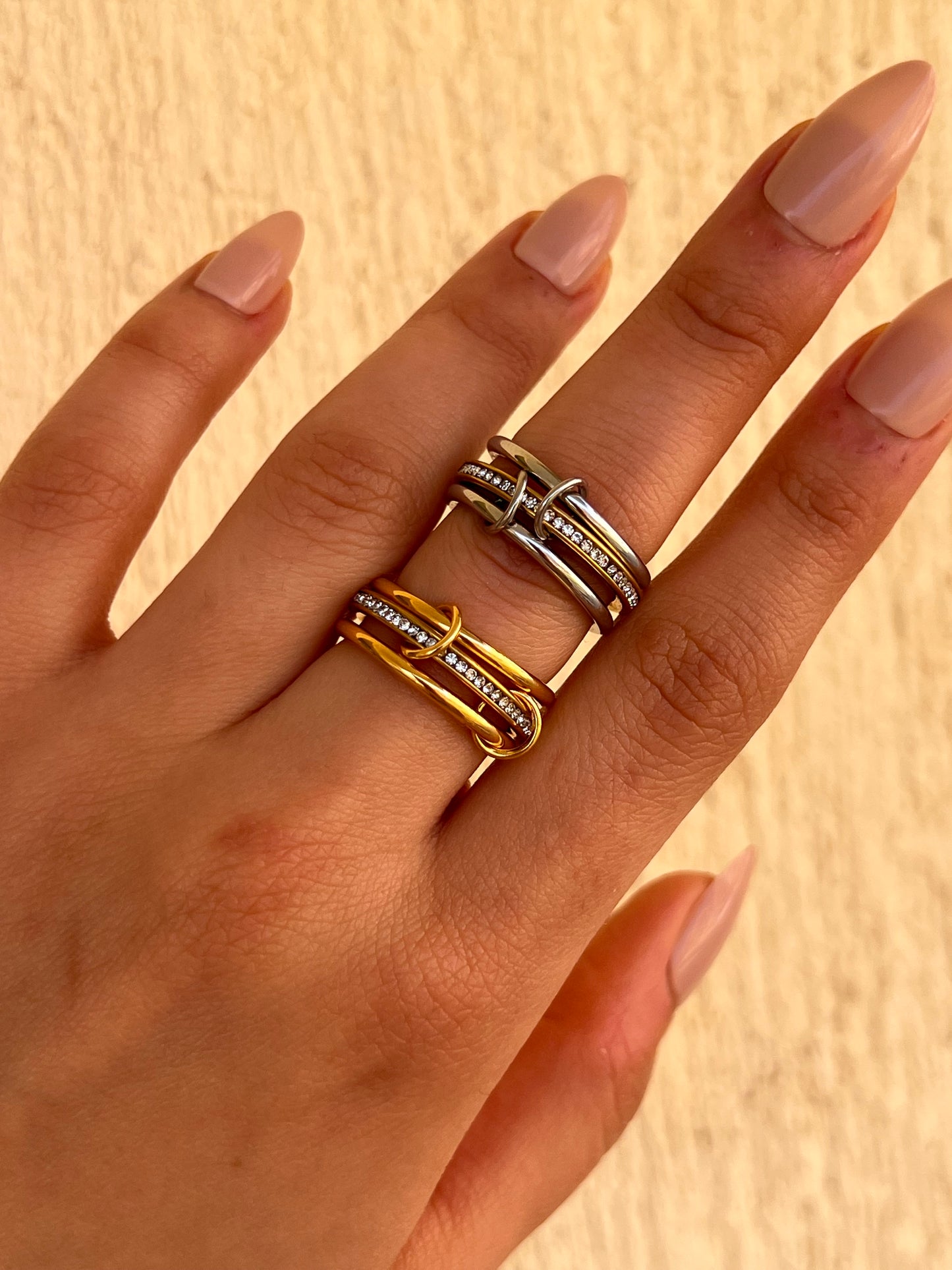 The Trendy Ring - 3 layered