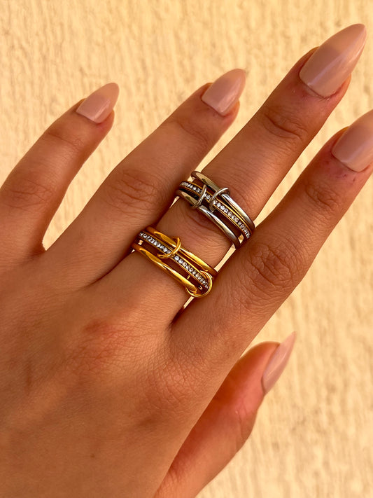 The Trendy Ring - 3 layered