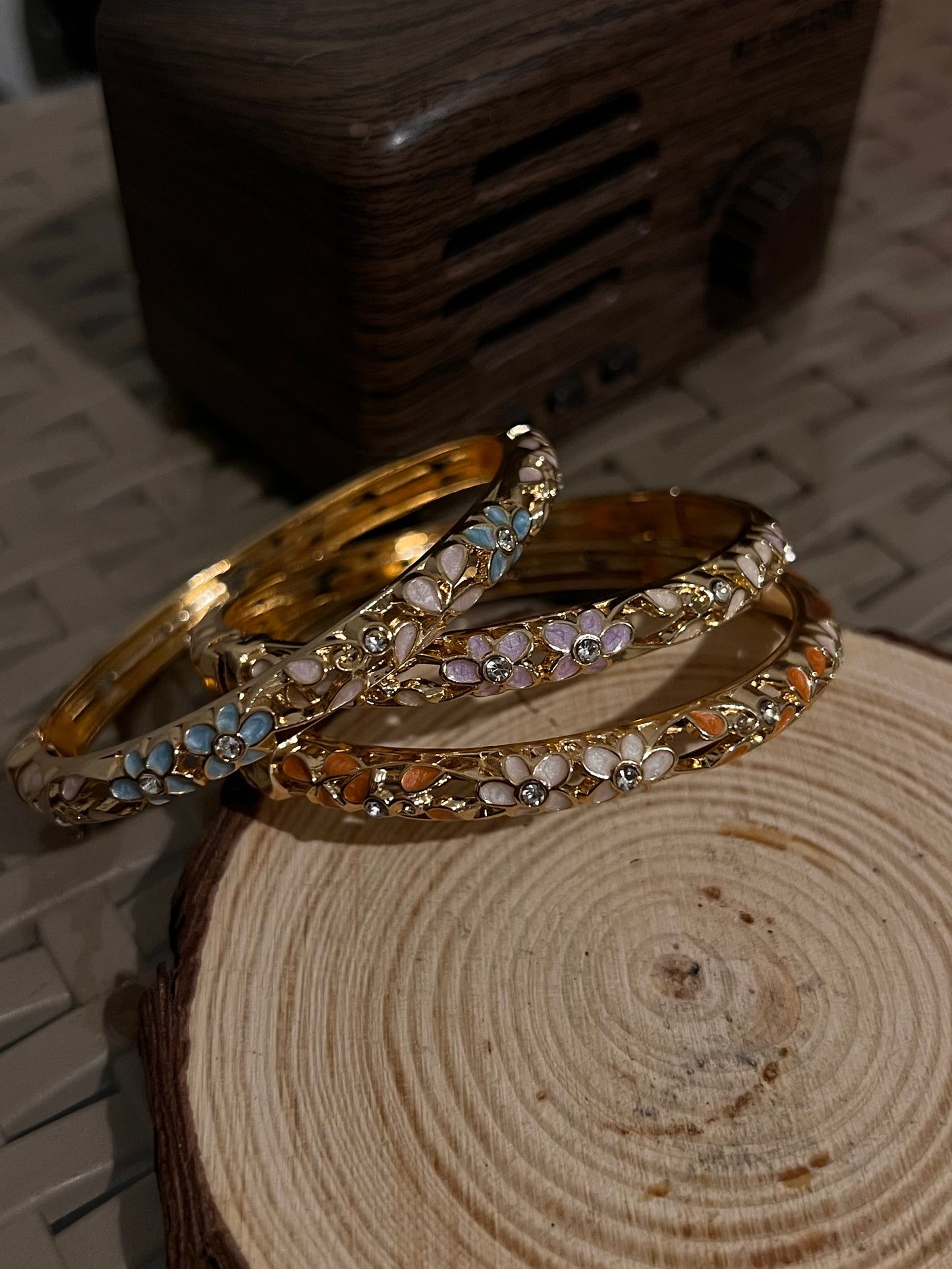 shiny stud flora bangle