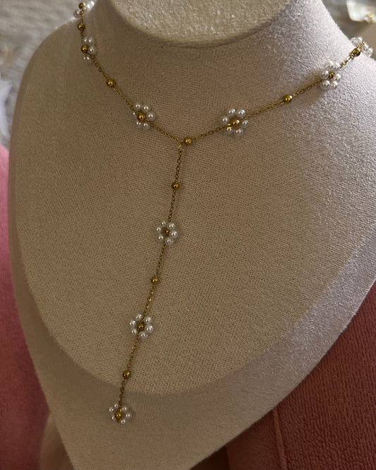 beaded blossom necklace