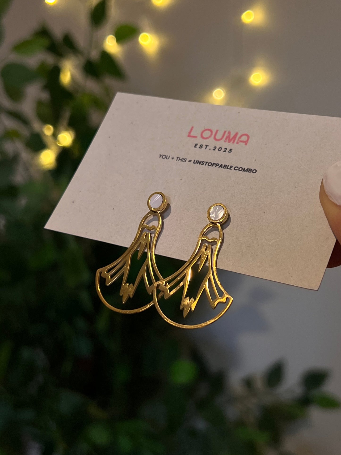 the Arabian earrings