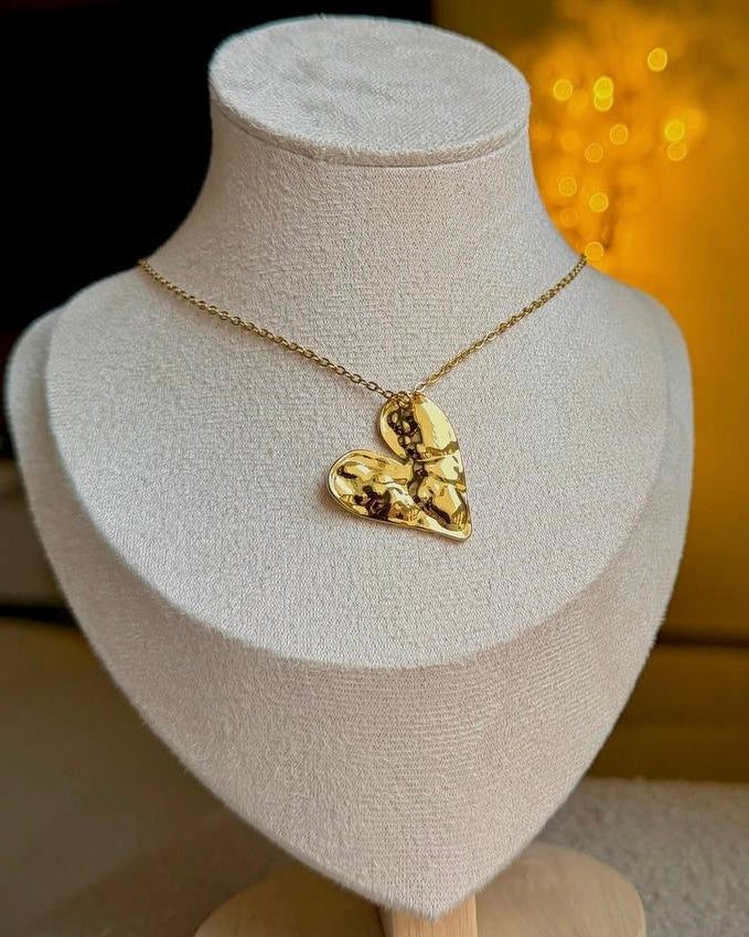 heart necklace