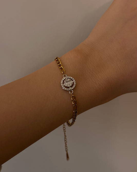 effortless solitaire loop bracelet