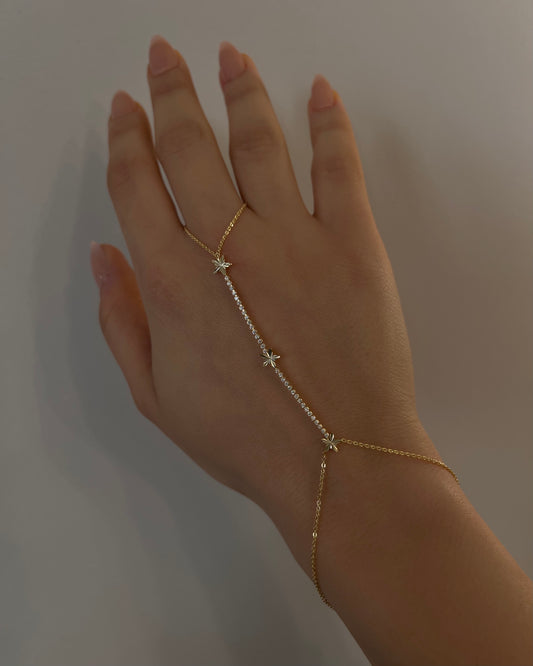 three stars dainty hand chain