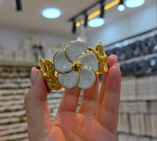 giant white flower bangle